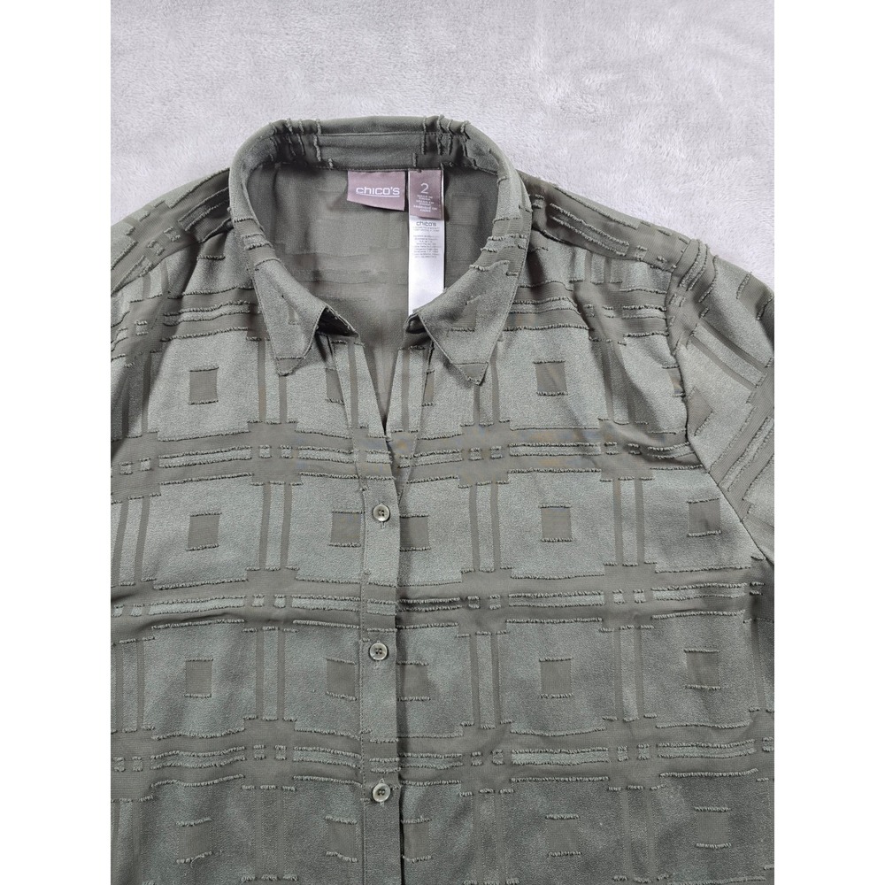 Chicos Shirt Blouse Womens Size 2 Button Down Long Sleeve Textured Square